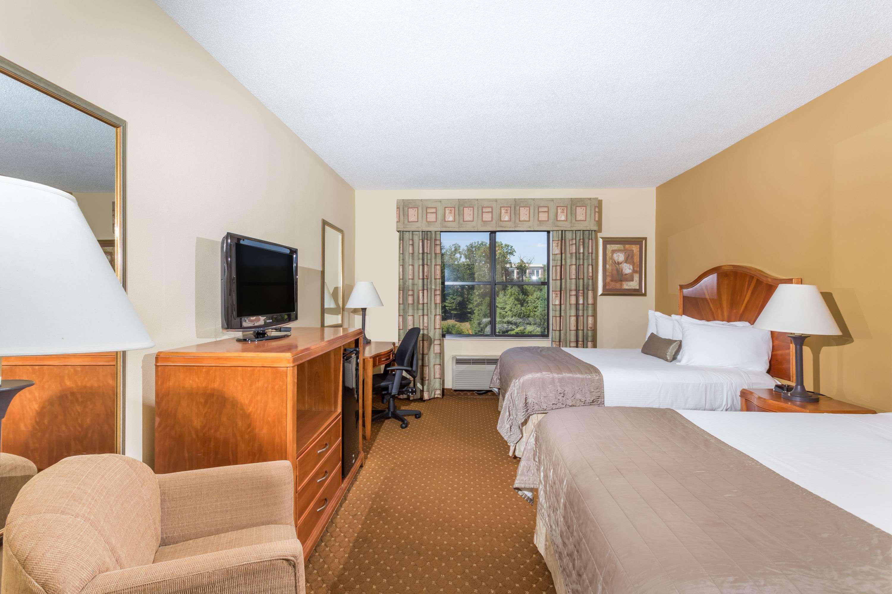 Baymont By Wyndham Asheville/Biltmore Εξωτερικό φωτογραφία